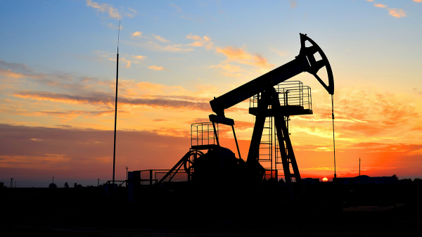 Доходы России от продажи нефти и газа опустились до минимума