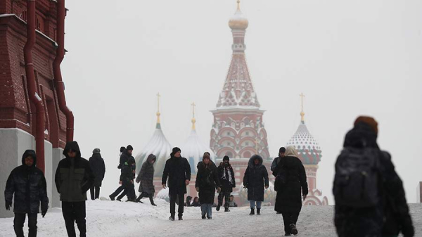 Синоптики предупредили о снеге и гололедице в Москве 25 ноября
