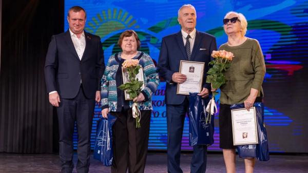Депутат Мособлдумы Коркин поздравил активистов общества слепых с 95-летием движения