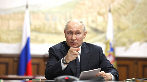 Путин заявил, что Россия превращается из «бензоколонки» в самодостаточную страну