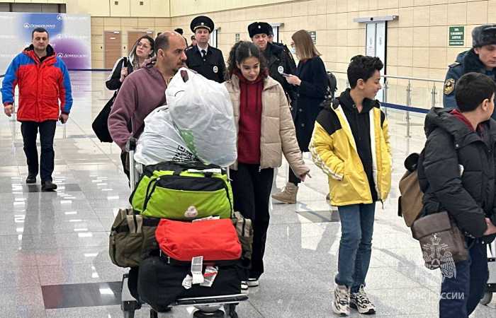 В Москву прибыли 105 россиян и палестинцев, эвакуированных из Газы