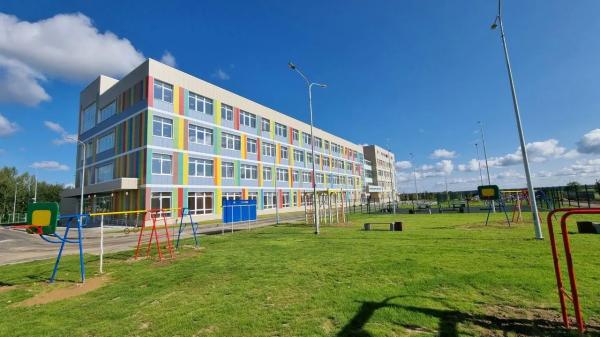 Еще 60 школ и детских садов построили в Подмосковье с начала года