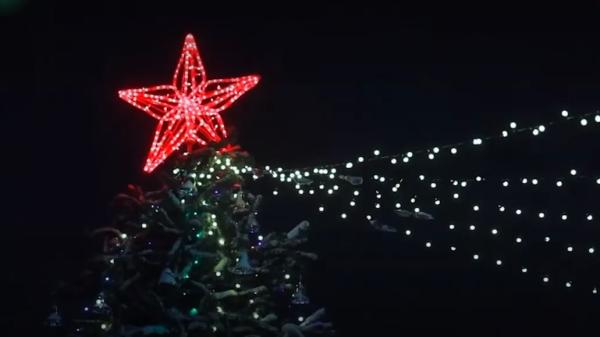 Резиденцию Деда Мороза открыли в городском парке в Чехове