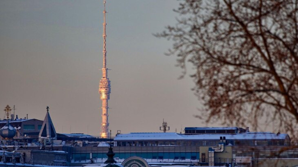 Останкинскую башню украсит открытка с поздравлением в честь Дня студента