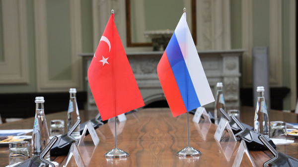 Некоторые турецкие банки начали закрывать счета российских компаний