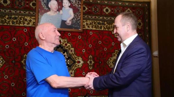 Глава Воскресенска Алексей Малкин навестил семью бойца СВО