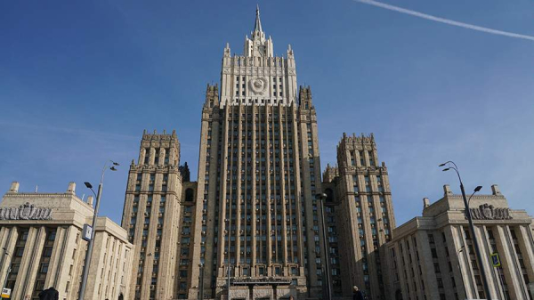 Москва ответит на решение Латвии выслать российского дипломата
