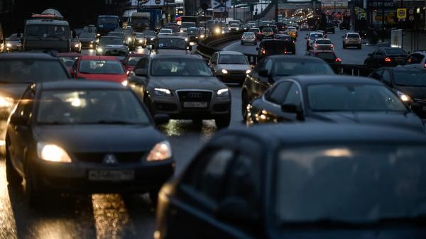 Вечерние пробки на дорогах Подмосковья 19 марта оценили в пять баллов