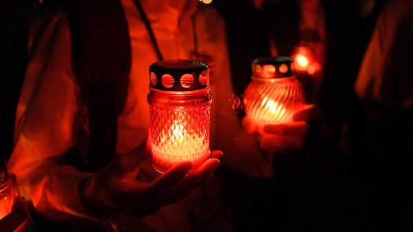 Свечи в знак скорби о погибших при теракте в "Крокусе" зажгут в Музее Победы 24 марта
