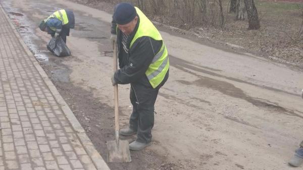 Свыше 200 кубометров мусора убрали в Балашихе в апреле