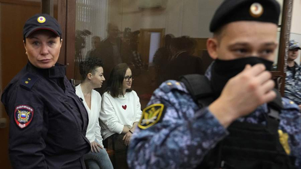 Суд в Москве продлил арест Беркович и Петрийчук
