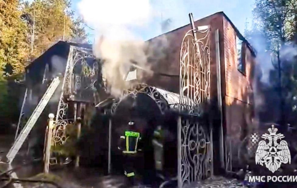 Арендатору сгоревшего хостела в Подмосковье предъявили обвинение