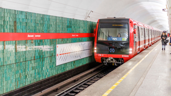 Собянин: Доля новейших вагонов в метро Москвы с 2010 года увеличилась в шесть раз